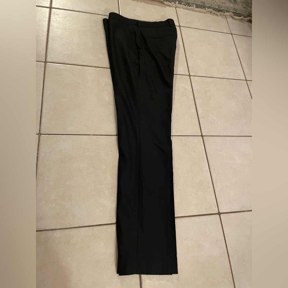 Saks Fifth Avenue Men’s Black Dress Pants. 30 W- 32 L. Slim fit, like new!
